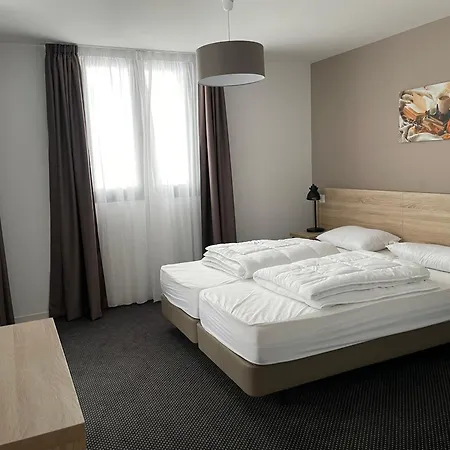 A Gourette, 10 Pers, Animaux Admis - Fr-1-860-4